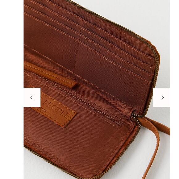 Free people vegan distressed studded brown zipper wristlet wallet NWT - Picture 4 of 4